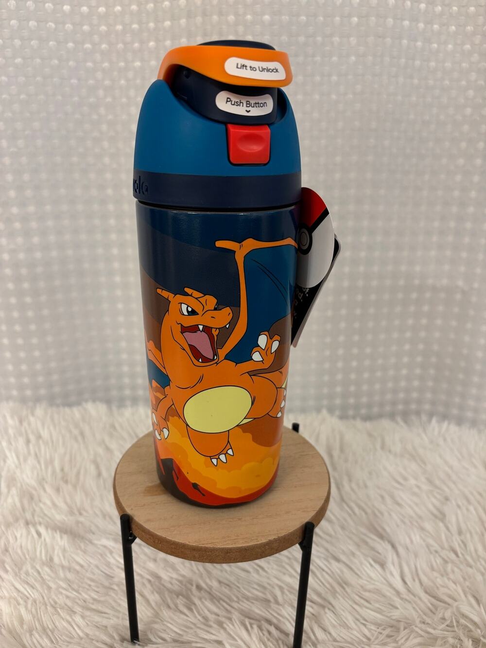 NWT Pokémon Owalo Charizade 16 oz. Water Bottle